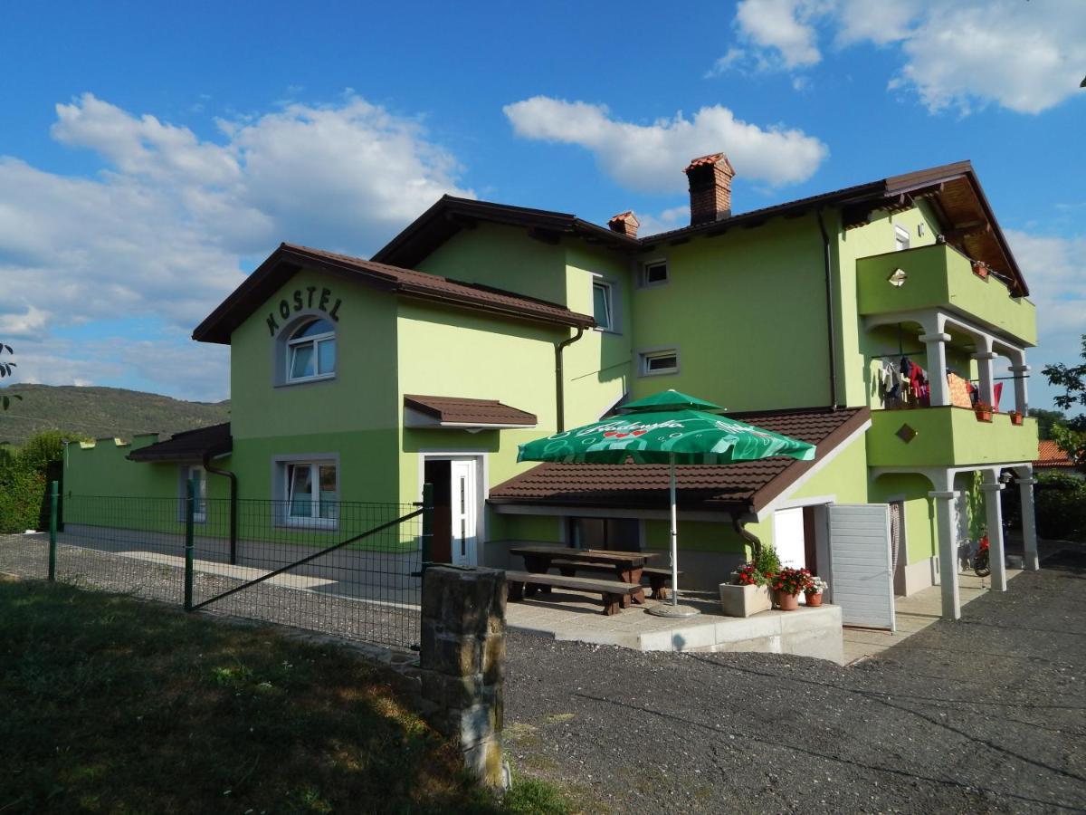 Hostel Ociski Raj Kozina Εξωτερικό φωτογραφία