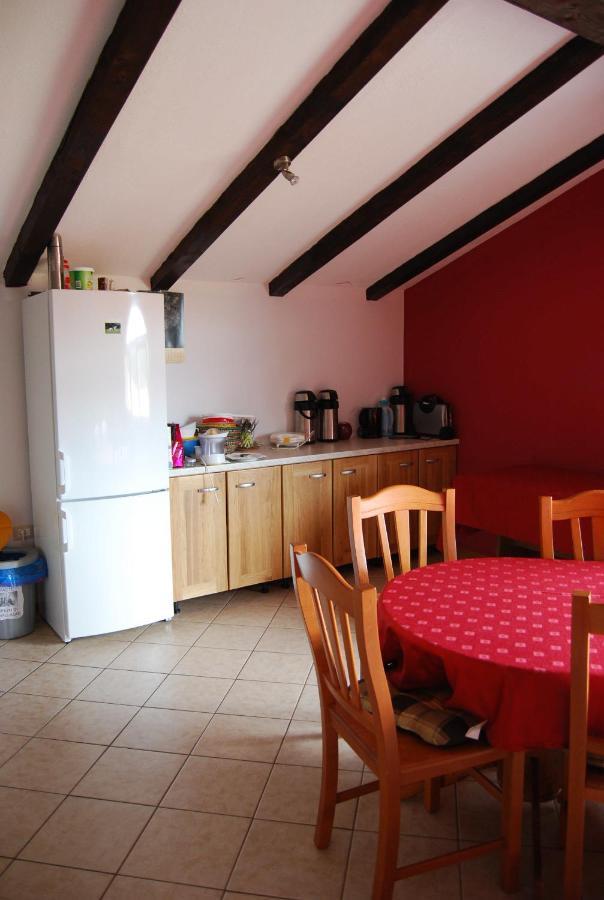 Hostel Ociski Raj Kozina Εξωτερικό φωτογραφία